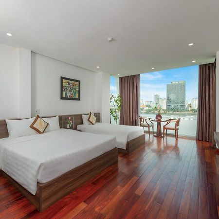 Hoang Linh Riverside Hotel Danang Bagian luar foto